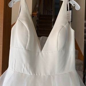 Brand new Justin Alexander wedding dress
